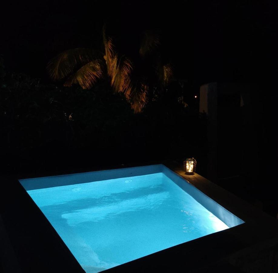 Ocean Bayalocation Apartment L'Anse Mitan ภายนอก รูปภาพ
